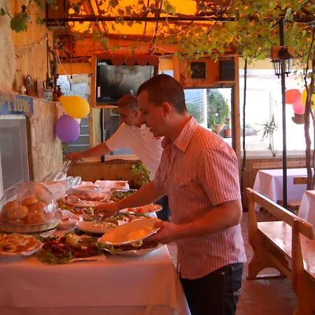 Poseidon Szálloda 2*