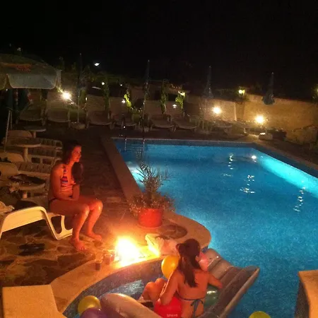 Hotell Poseidon 2*