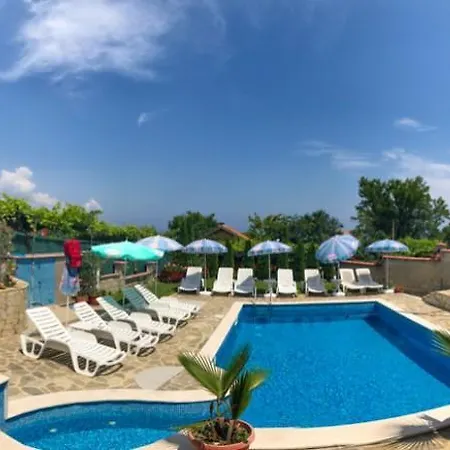Poseidon 2* Golden Sands